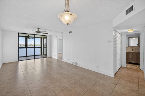 Condominio en venta en Oakland Park, Florida, 2 dormitorios, 85.47 m2 № 2189645 - foto 7