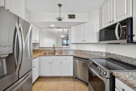 Condominio en venta en Oakland Park, Florida, 2 dormitorios, 85.47 m2 № 2189645 - foto 18