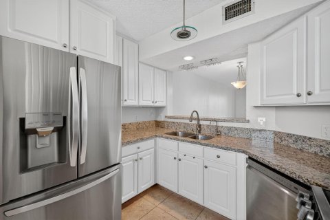 Condominio en venta en Oakland Park, Florida, 2 dormitorios, 85.47 m2 № 2189645 - foto 19