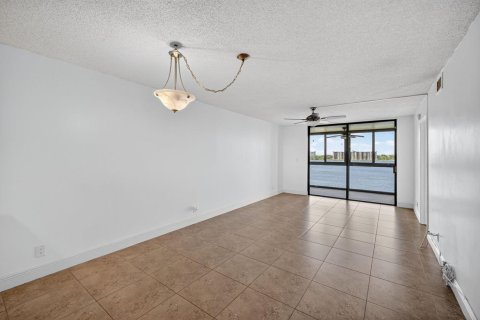 Condominio en venta en Oakland Park, Florida, 2 dormitorios, 85.47 m2 № 2189645 - foto 6