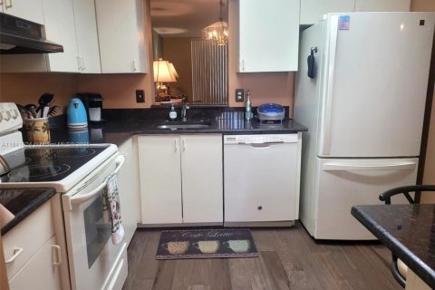 Copropriété à louer à Delray Beach, Floride: 2 chambres, 106.37 m2 № 1836680 - photo 9