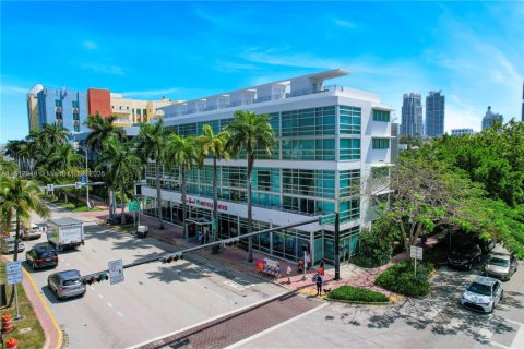 Condominio en venta en Miami Beach, Florida, 2 dormitorios, 88.44 m2 № 1736195 - foto 29