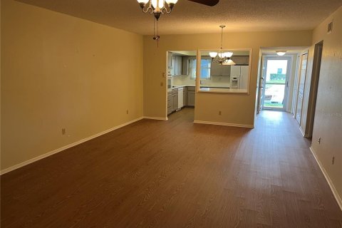 Copropriété à vendre à Clearwater, Floride: 2 chambres, 127.28 m2 № 1788104 - photo 11