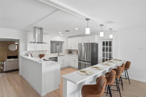 Villa ou maison à vendre à Clearwater, Floride: 4 chambres, 186.92 m2 № 2200494 - photo 5
