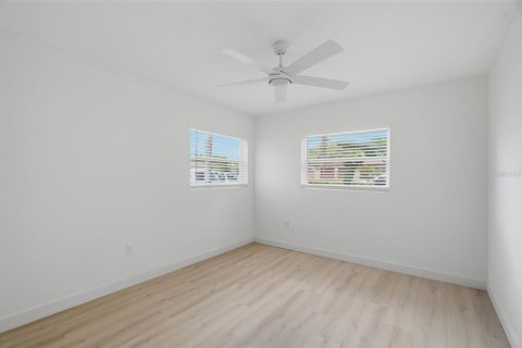 Villa ou maison à vendre à Clearwater, Floride: 4 chambres, 186.92 m2 № 2200494 - photo 19