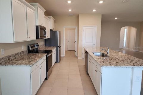 Casa en venta en Wildwood, Florida, 3 dormitorios, 171.31 m2 № 1659401 - foto 5