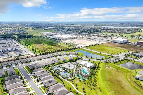 Casa en venta en Wildwood, Florida, 3 dormitorios, 171.31 m2 № 1659401 - foto 10