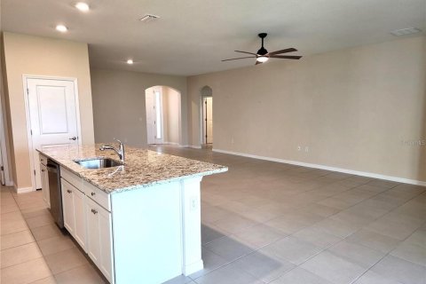 Casa en venta en Wildwood, Florida, 3 dormitorios, 171.31 m2 № 1659401 - foto 6