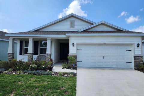 Casa en venta en Wildwood, Florida, 3 dormitorios, 171.31 m2 № 1659401 - foto 1