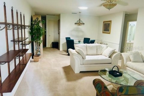Villa ou maison à louer à Ocala, Floride: 2 chambres, 135.54 m2 № 1851376 - photo 8
