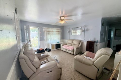 Casa en venta en Gainesville, Florida, 3 dormitorios, 103.31 m2 № 2386417 - foto 3