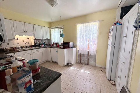 Casa en venta en Gainesville, Florida, 3 dormitorios, 103.31 m2 № 2386417 - foto 5