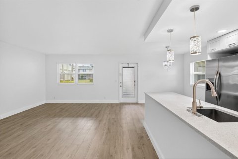 Copropriété à vendre à Delray Beach, Floride: 2 chambres, 81.75 m2 № 2087962 - photo 7