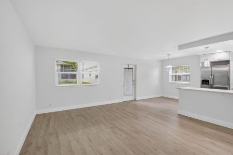 Copropriété à vendre à Delray Beach, Floride: 2 chambres, 81.75 m2 № 2087962 - photo 5