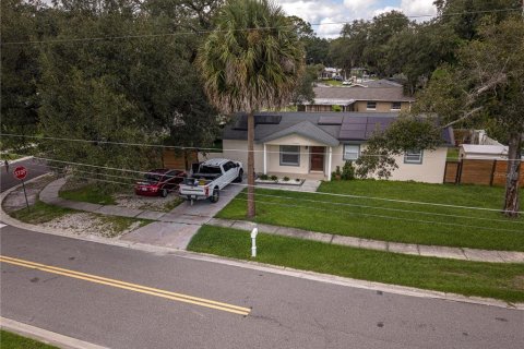 Villa ou maison à louer à Altamonte Springs, Floride: 3 chambres, 118.91 m2 № 2388974 - photo 2