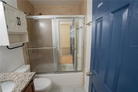 Villa ou maison à louer à Altamonte Springs, Floride: 3 chambres, 118.91 m2 № 2388974 - photo 15