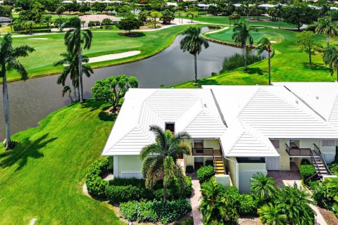 Condo in Boynton Beach, Florida, 2 bedrooms № 2248335