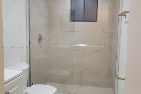 Купить кондоминиум в Майами, Флорида 2 спальни, 89.65м2, № 1766832 - фото 11