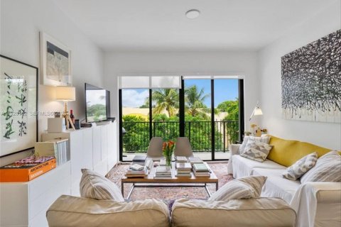 Propiedad comercial en venta en Miami, Florida № 1984689 - foto 29