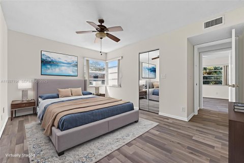 Condo in Coral Springs, Florida, 3 bedrooms  № 1987716 - photo 27