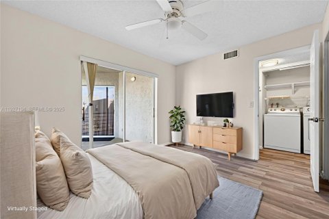 Condo in Coral Springs, Florida, 3 bedrooms  № 1987716 - photo 20