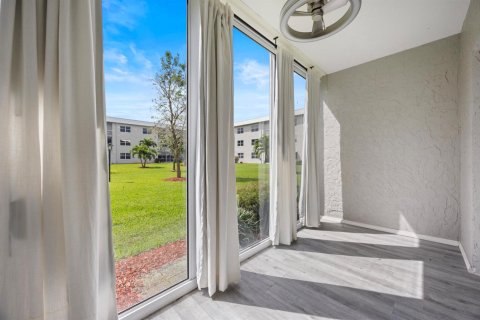 Купить кондоминиум в Бока-Ратон, Флорида 3 комнаты, 88.72м2, № 2177789 - фото 30