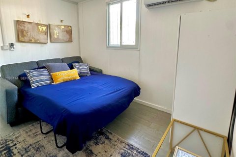 Apartment in North Miami, Florida 1 bedroom, 91.6 sq.m. № 2399961 - photo 2