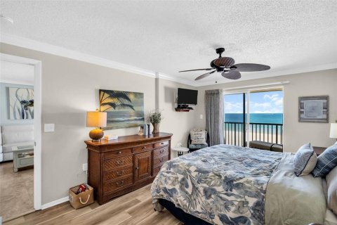 Condominio en venta en Belleair Beach, Florida, 2 dormitorios, 97.55 m2 № 2212007 - foto 24