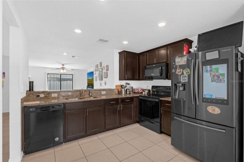 Casa en venta en Poinciana, Florida, 3 dormitorios, 117.43 m2 № 1907235 - foto 6