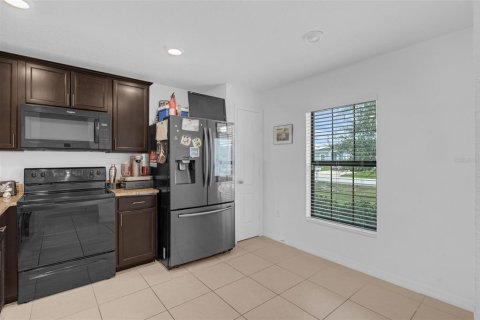 Casa en venta en Poinciana, Florida, 3 dormitorios, 117.43 m2 № 1907235 - foto 5