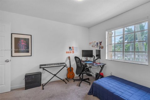 Casa en venta en Doral, Florida, 4 dormitorios, 214.79 m2 № 1955930 - foto 26