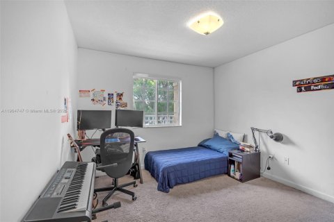 Casa en venta en Doral, Florida, 4 dormitorios, 214.79 m2 № 1955930 - foto 25