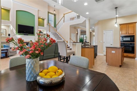 House in Apollo Beach, Florida 4 bedrooms, 342.72 sq.m. № 2200373 - photo 22