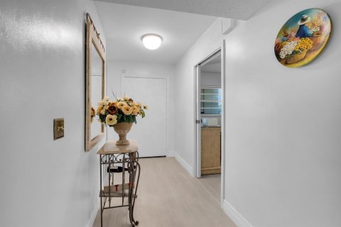 Copropriété à vendre à Boca Raton, Floride: 2 chambres, 120.77 m2 № 2246259 - photo 6