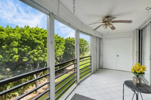 Copropriété à vendre à Boca Raton, Floride: 2 chambres, 120.77 m2 № 2246259 - photo 27