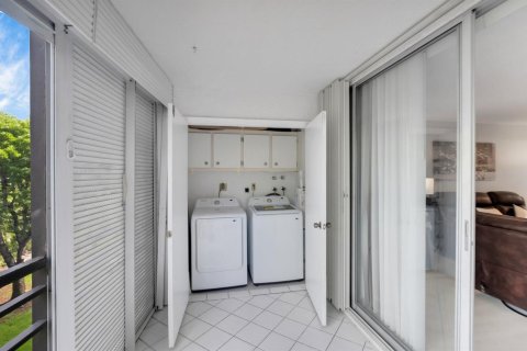 Copropriété à vendre à Boca Raton, Floride: 2 chambres, 120.77 m2 № 2246259 - photo 29