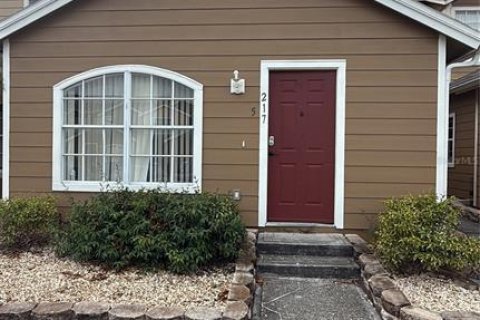 Townhouse in Davenport, Florida 1 bedroom, 27.87 sq.m. № 1919898 - photo 1