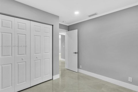 Villa ou maison à vendre à Fort Lauderdale, Floride: 3 chambres, 127.55 m2 № 2244135 - photo 18