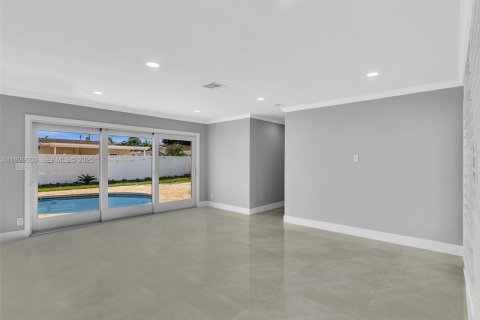 Villa ou maison à vendre à Fort Lauderdale, Floride: 3 chambres, 127.55 m2 № 2244135 - photo 8