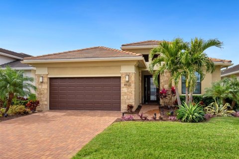 Villa ou maison à Bradenton, Floride 3 chambres, 205.31 m2 № 2101415