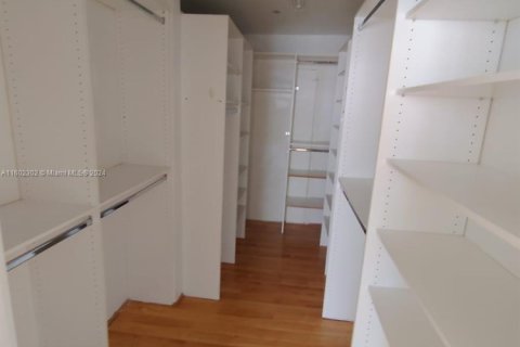Condominio en venta en Aventura, Florida, 2 dormitorios, 120.77 m2 № 1220758 - foto 4