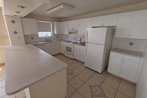 Condominio en venta en Aventura, Florida, 2 dormitorios, 120.77 m2 № 1220758 - foto 20