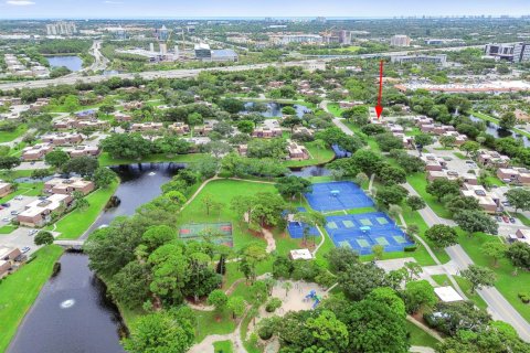 Touwnhouse à vendre à Palm Beach Gardens, Floride: 3 chambres, 148.27 m2 № 2374180 - photo 27