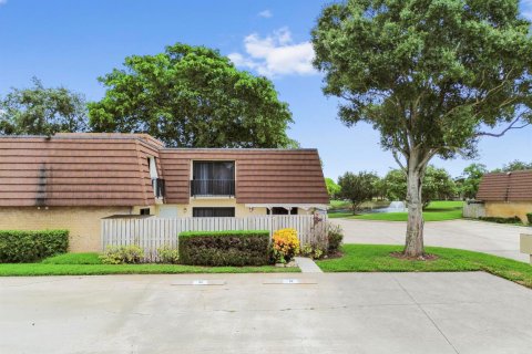 Touwnhouse à vendre à Palm Beach Gardens, Floride: 3 chambres, 148.27 m2 № 2374180 - photo 22