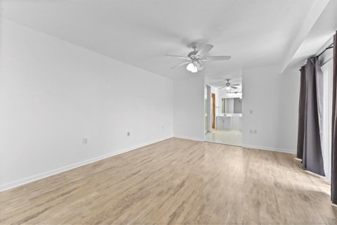Touwnhouse à vendre à Palm Beach Gardens, Floride: 3 chambres, 148.27 m2 № 2374180 - photo 11