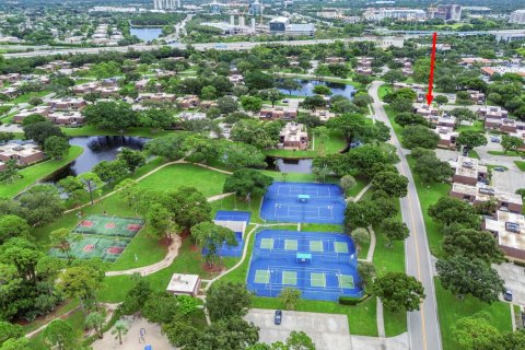 Touwnhouse à vendre à Palm Beach Gardens, Floride: 3 chambres, 148.27 m2 № 2374180 - photo 29