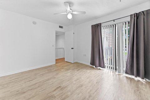 Touwnhouse à vendre à Palm Beach Gardens, Floride: 3 chambres, 148.27 m2 № 2374180 - photo 19