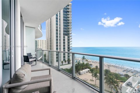Condominio en venta en Hollywood, Florida, 1 dormitorio, 74.51 m2 № 2032694 - foto 30