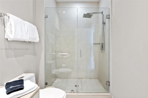 Condominio en venta en Hollywood, Florida, 1 dormitorio, 74.51 m2 № 2032694 - foto 28