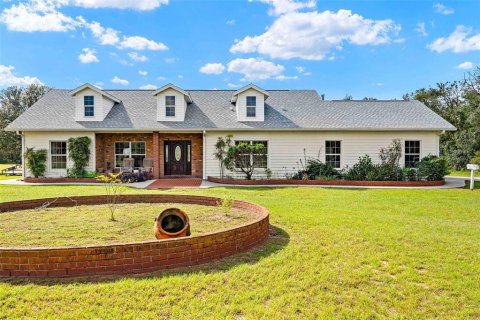 Villa ou maison à Lecanto, Floride 3 chambres, 235.23 m2 № 2425318